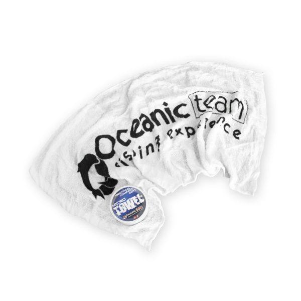Oceanic Micro Towel Rusty Hook 2026-04-10